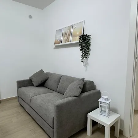 Hilmar Lägenhet SantʼAgata di Militello